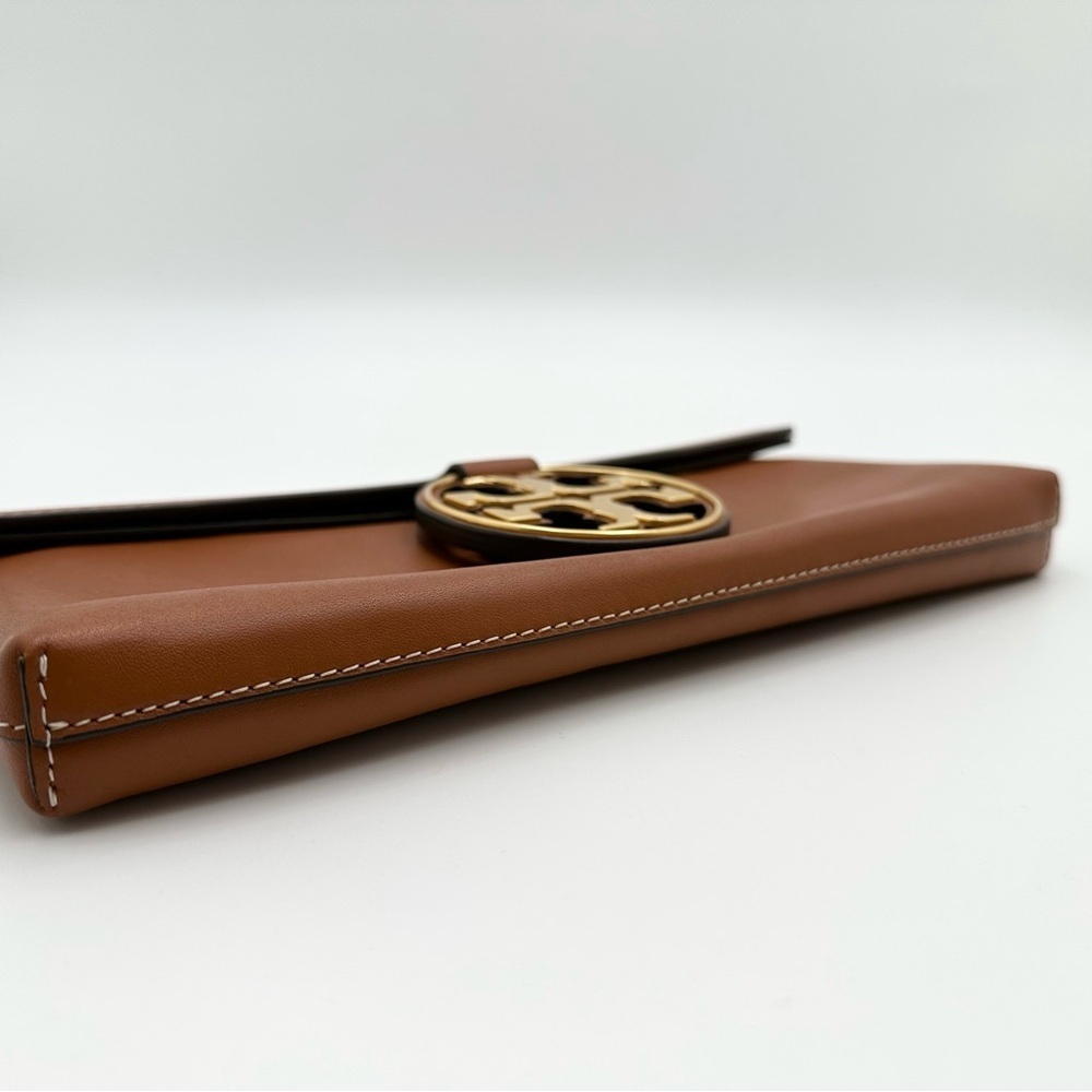 Tory Burch Women's Miller Metal Clutch in Aged Camello - Picture 12 of 14